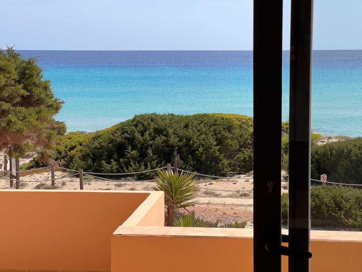 Villa Arenas Del Mar Formentera Es Arenals Exterior foto